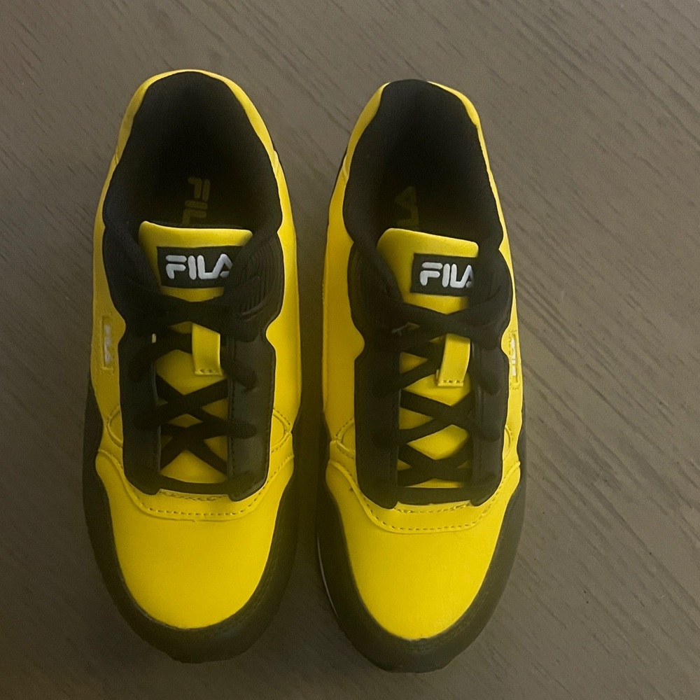 FILA Kids Yellow and Black Sneakers